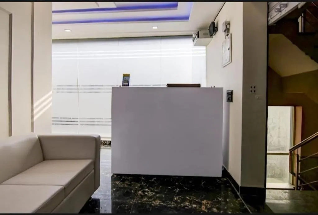 Oyo Hotel Luxury Retreat New Delhi